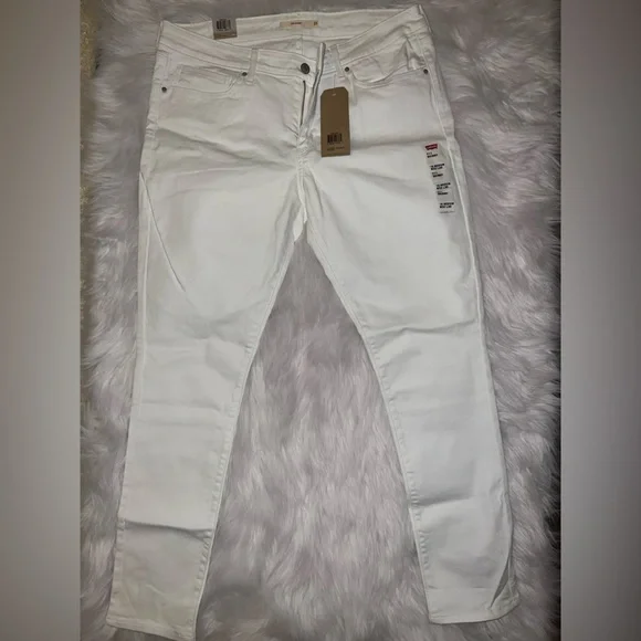 White Levis 711 skinny jeans - Picture 2 of 6